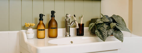 The Benefits of Using Glass Containers Over Plastic: A Step Towards Sustainability