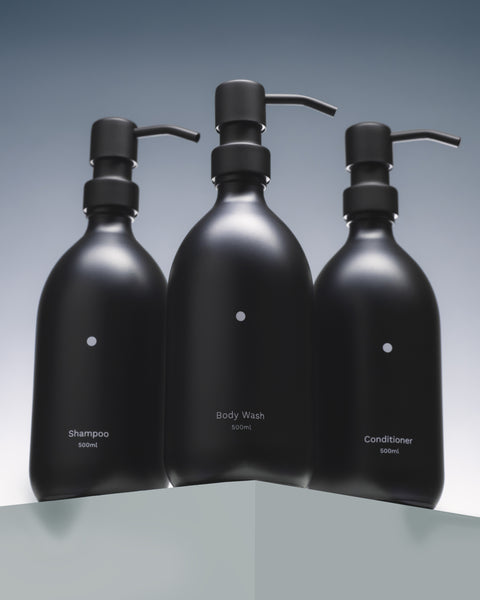 Distributeur de savon noir minimaliste